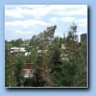 [Wolf mountain in California Adventure]